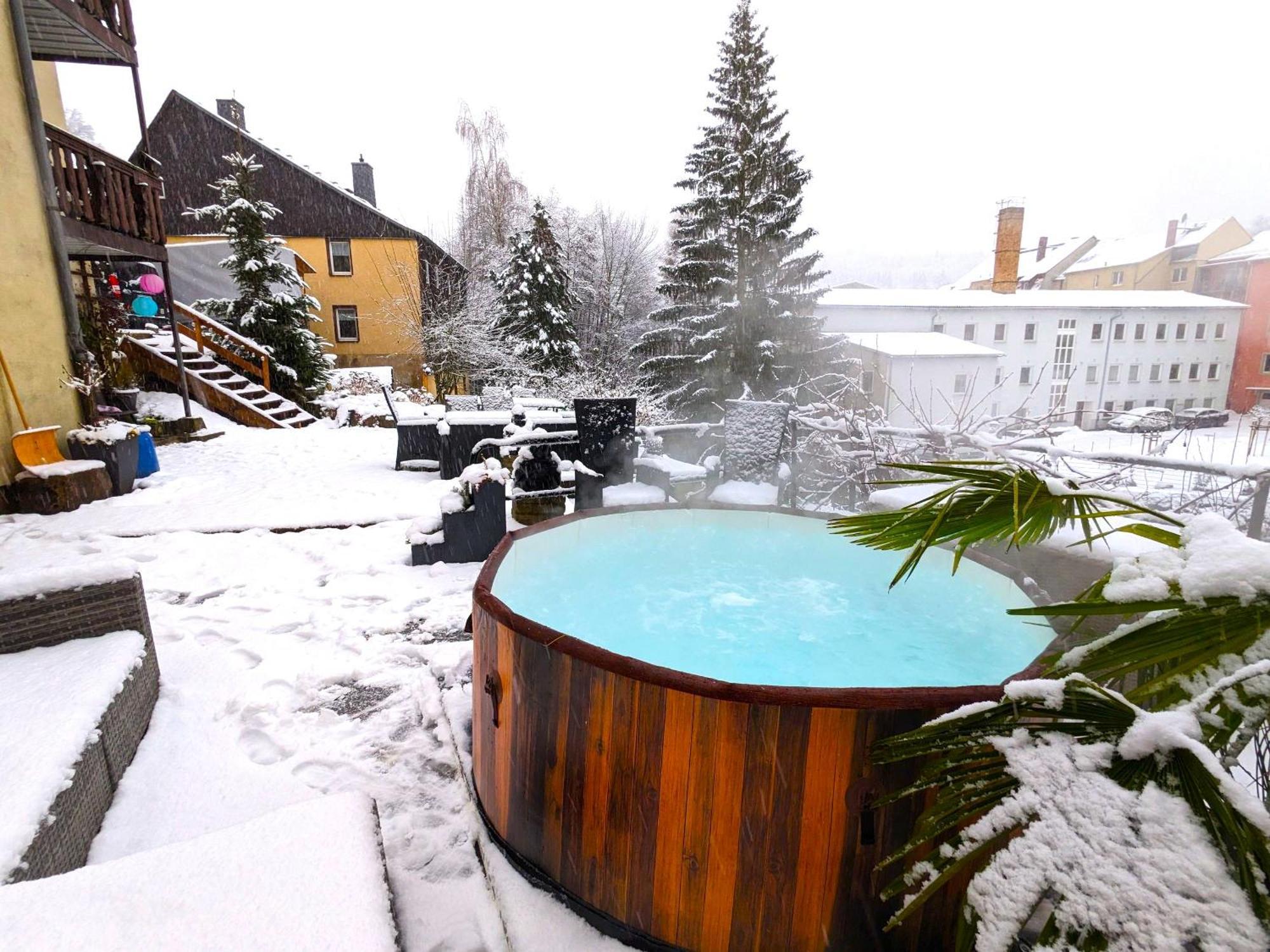 Famzi - Urlaubsmagie - Familienwohnung Mit Gemeinschaftsgarten, -Sauna & -Pool Зебниц Экстерьер фото