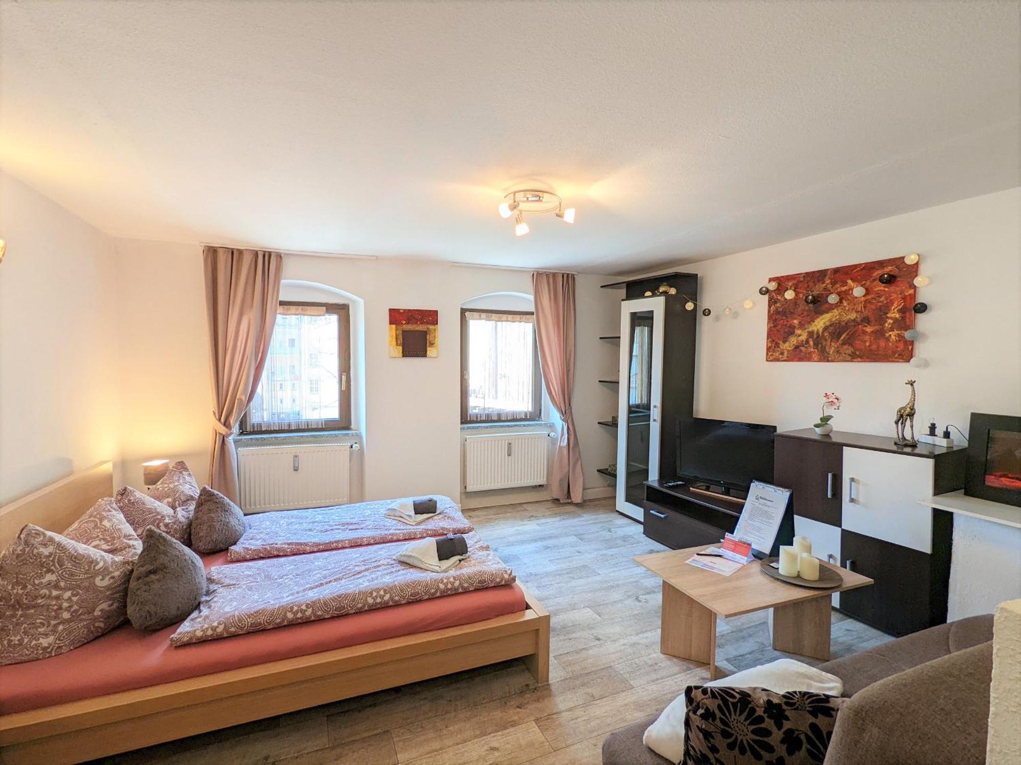 Famzi - Urlaubsmagie - Familienwohnung Mit Gemeinschaftsgarten, -Sauna & -Pool Зебниц Экстерьер фото