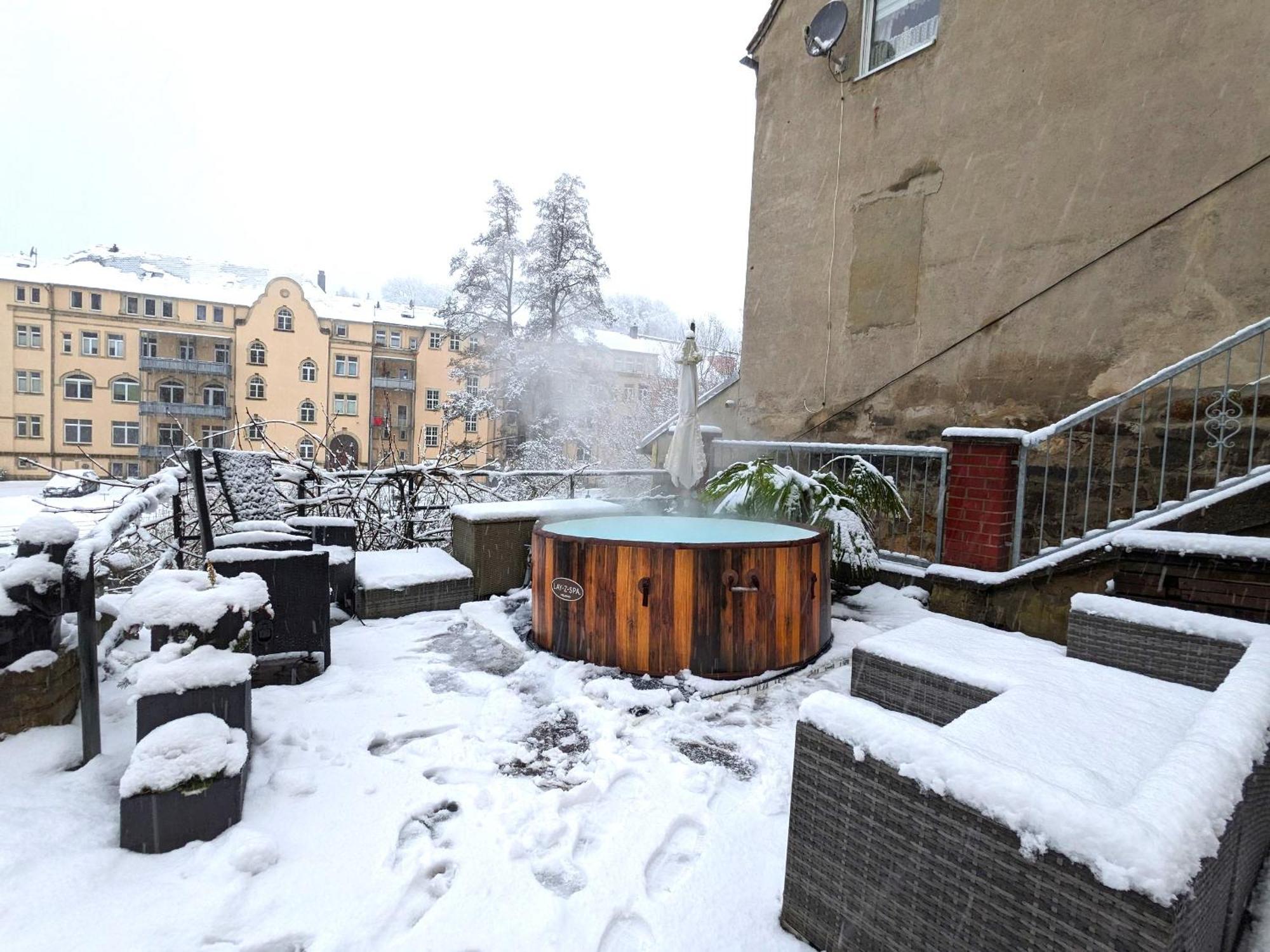 Famzi - Urlaubsmagie - Familienwohnung Mit Gemeinschaftsgarten, -Sauna & -Pool Зебниц Экстерьер фото